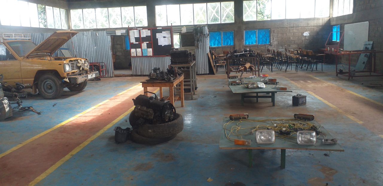 Training at workshop shop2